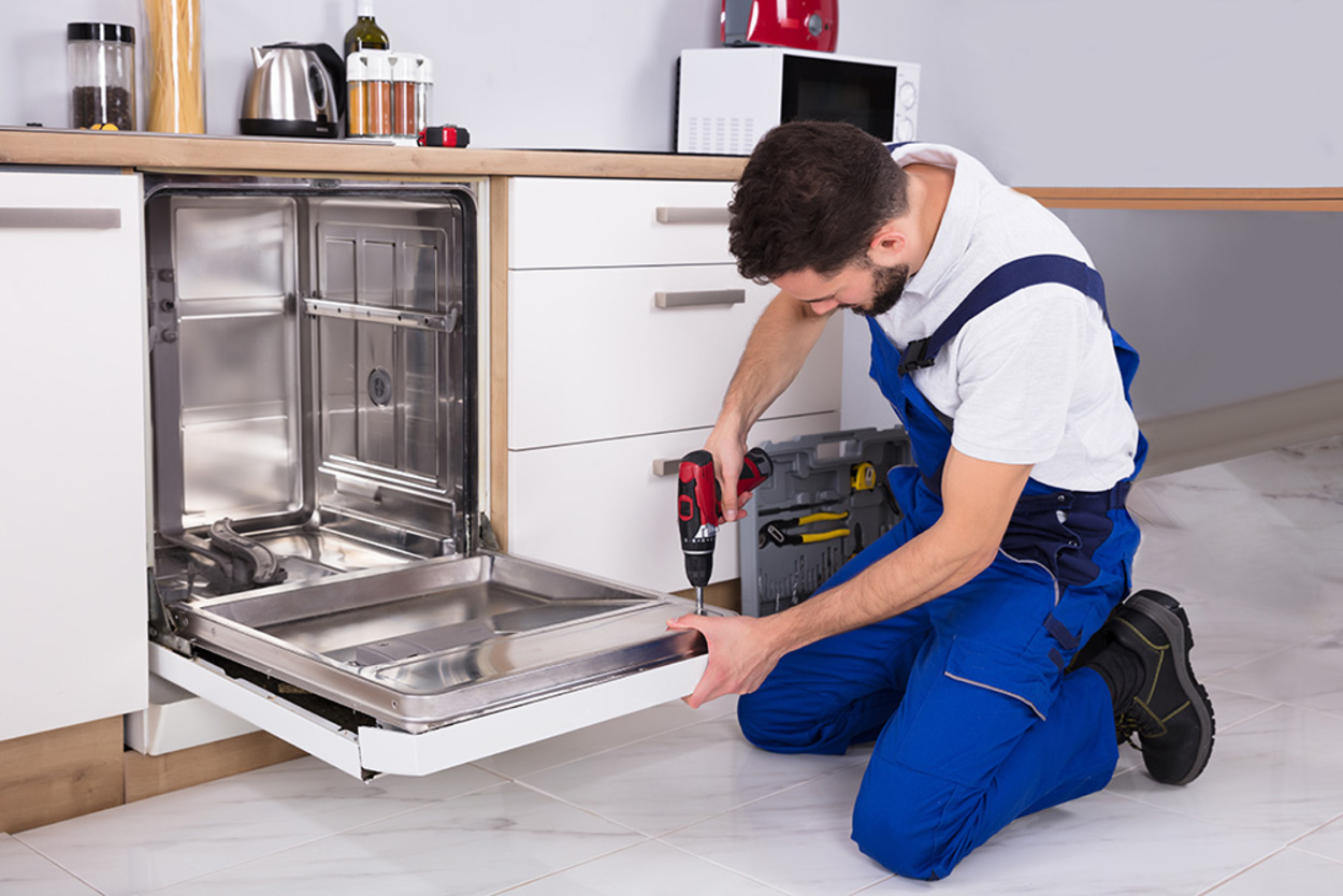Hausgeräte-Service bei Elektro Bär GmbH in Neuendettelsau