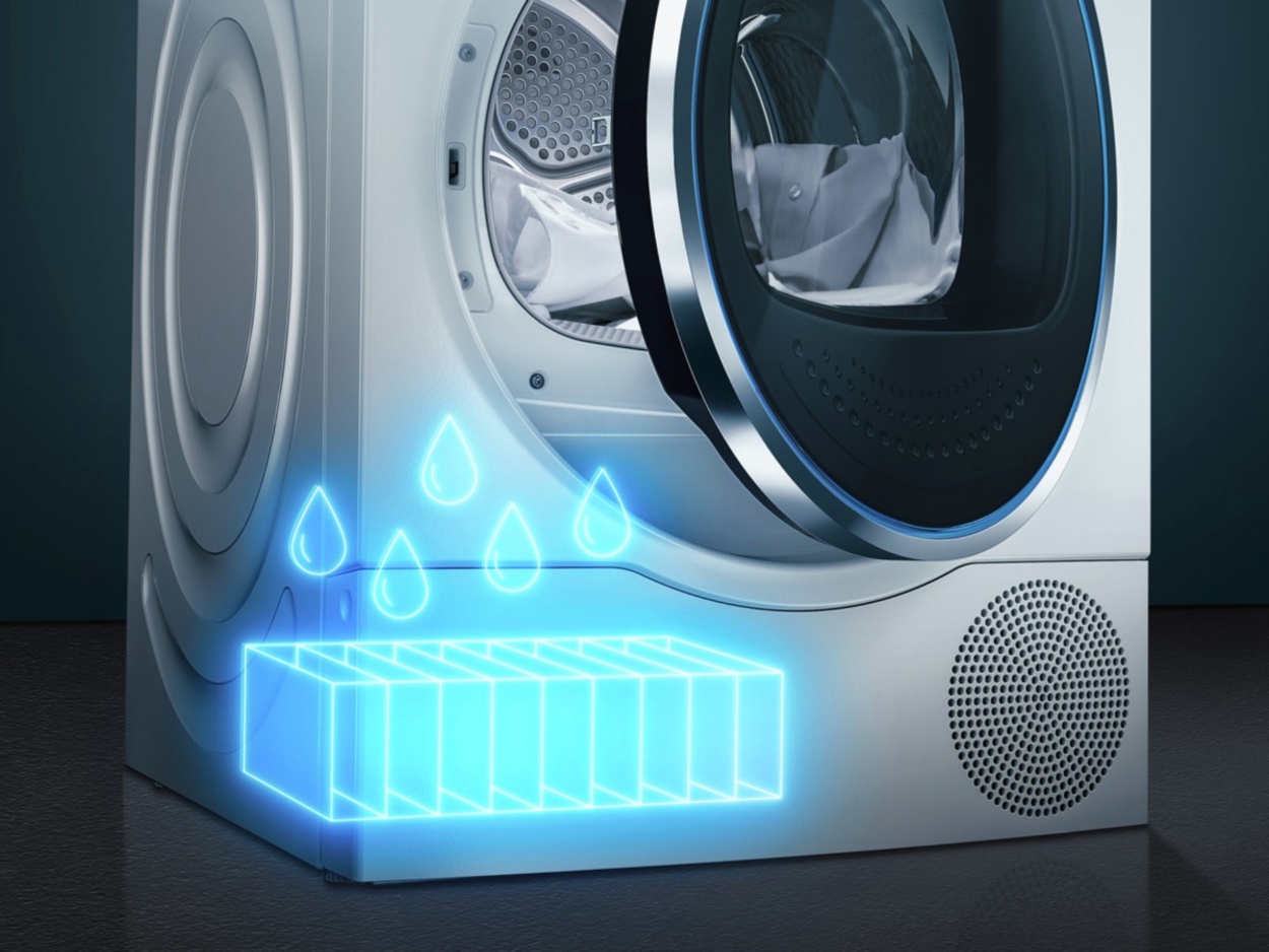 Kondensator selbstreinigend bei Elektro Bär GmbH in Neuendettelsau