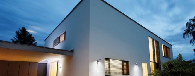 Außen­beleuchtung bei Elektro Bär GmbH in Neuendettelsau
