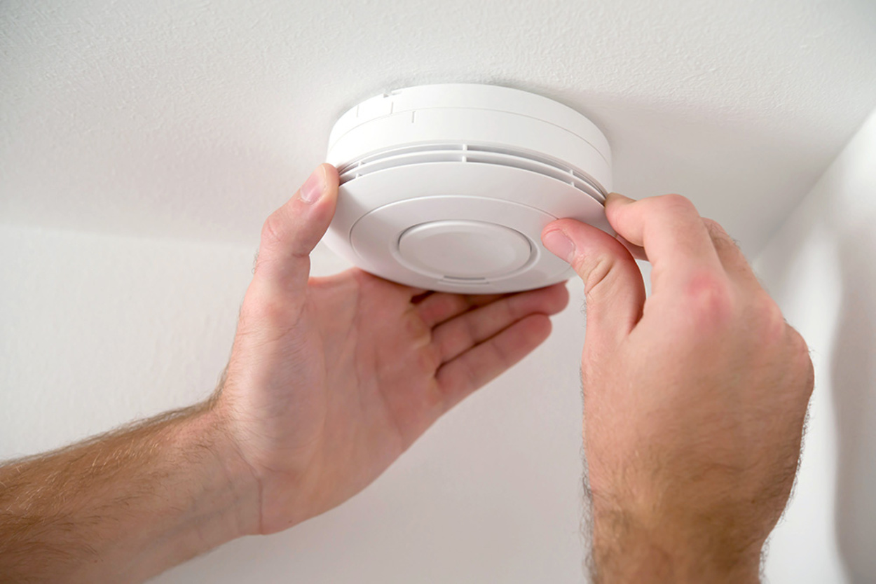 Rauchwarn­melder bei Elektro Bär GmbH in Neuendettelsau