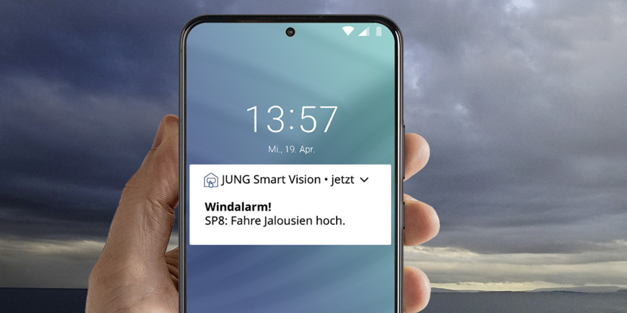 JUNG Smart Panel 8 bei Elektro Bär GmbH in Neuendettelsau