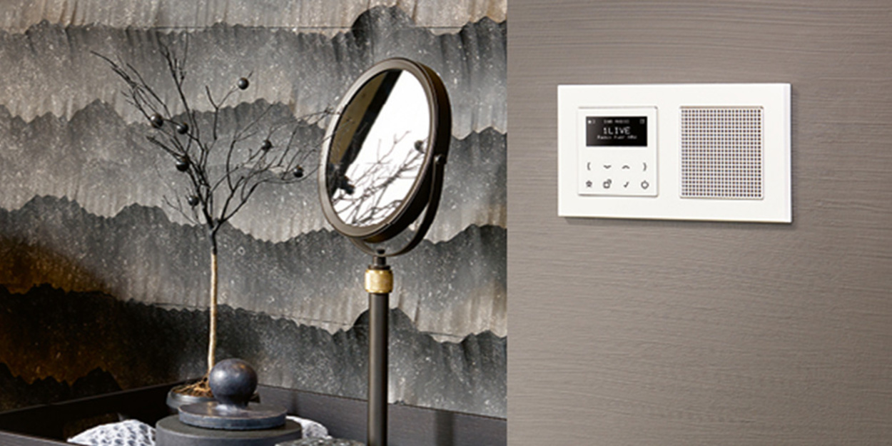 JUNG Smart Radio DAB+ bei Elektro Bär GmbH in Neuendettelsau