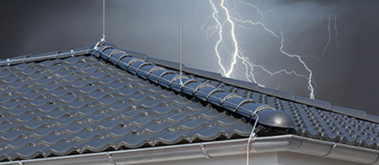 Äußerer Blitzschutz bei Elektro Bär GmbH in Neuendettelsau