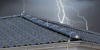 Äußerer Blitzschutz bei Elektro Bär GmbH in Neuendettelsau