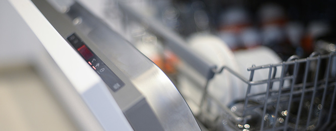 Geschirrspül­maschinen bei Elektro Bär GmbH in Neuendettelsau